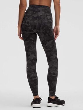 Wunder train hr tight 28 size 6
